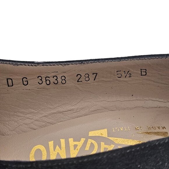 Salvatore Ferragamo Women's Black Suede Pumps 5.5B | Quiet Luxury Old Money - Picture 3 of 10